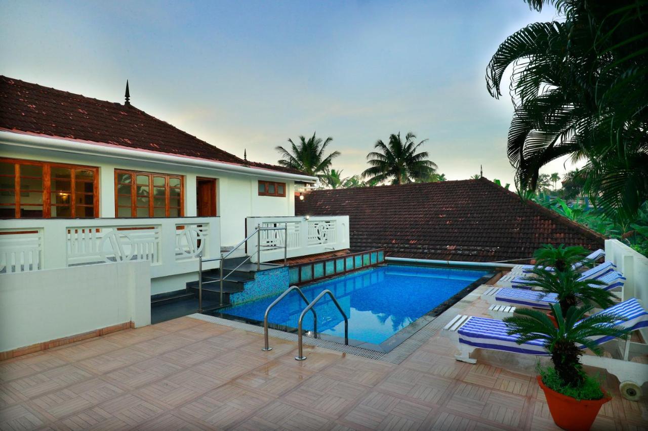 Triveny River Palace Hotel Alappuzha Luaran gambar