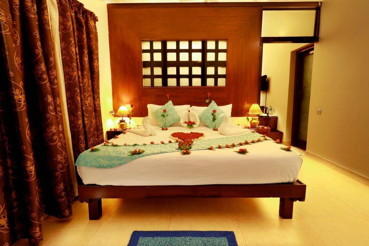 Triveny River Palace Hotel Alappuzha Luaran gambar