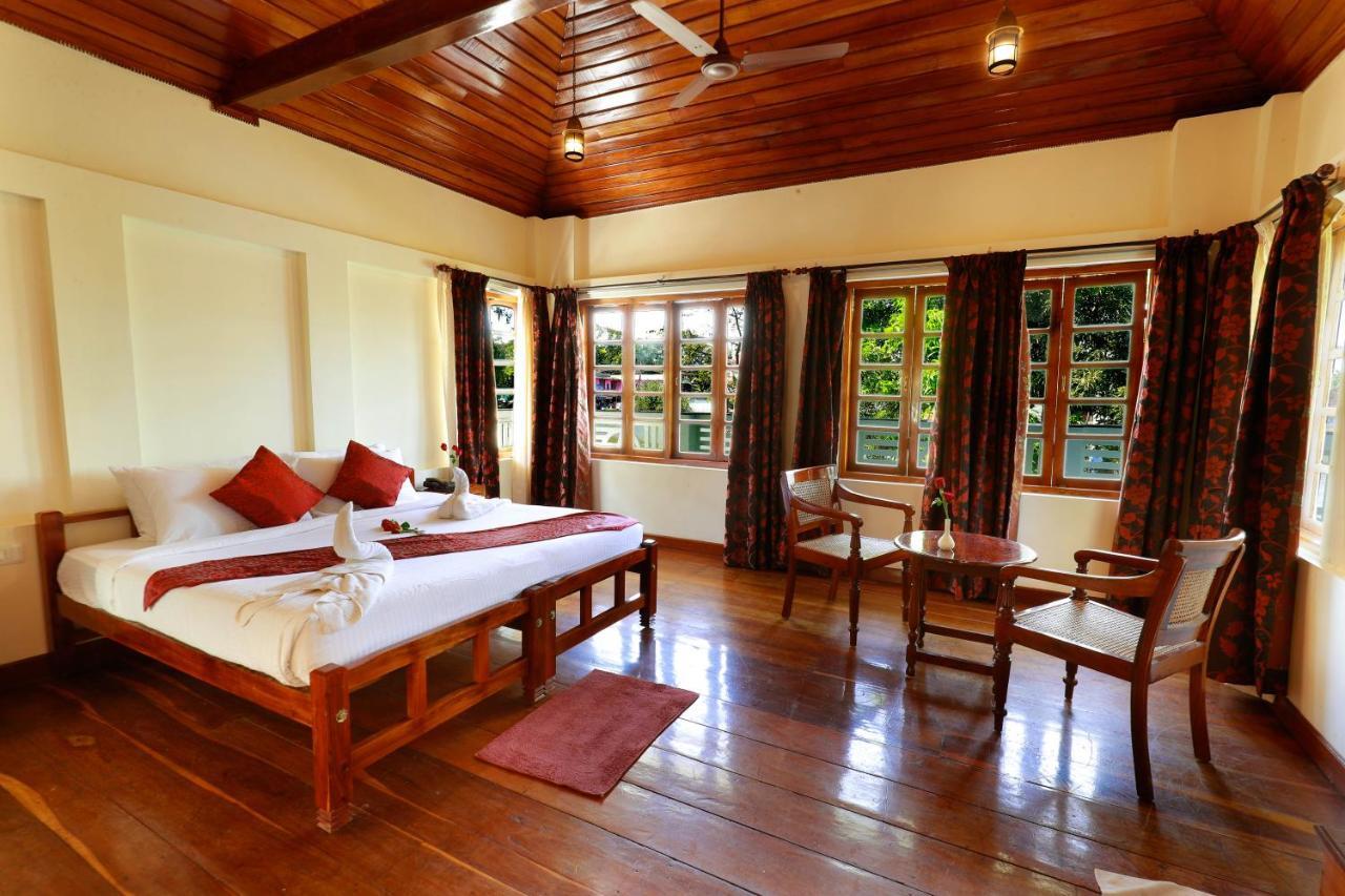 Triveny River Palace Hotel Alappuzha Luaran gambar