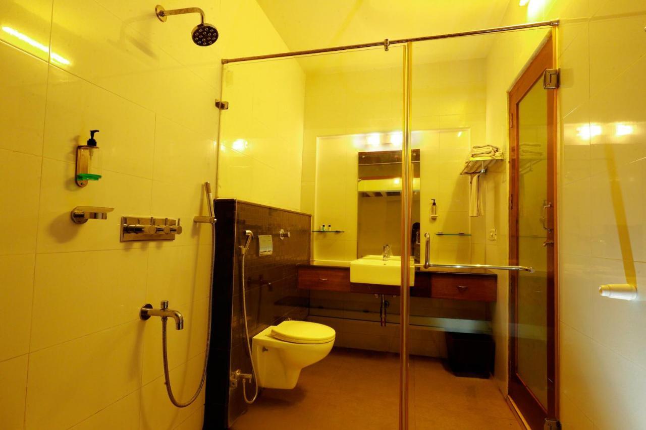Triveny River Palace Hotel Alappuzha Luaran gambar